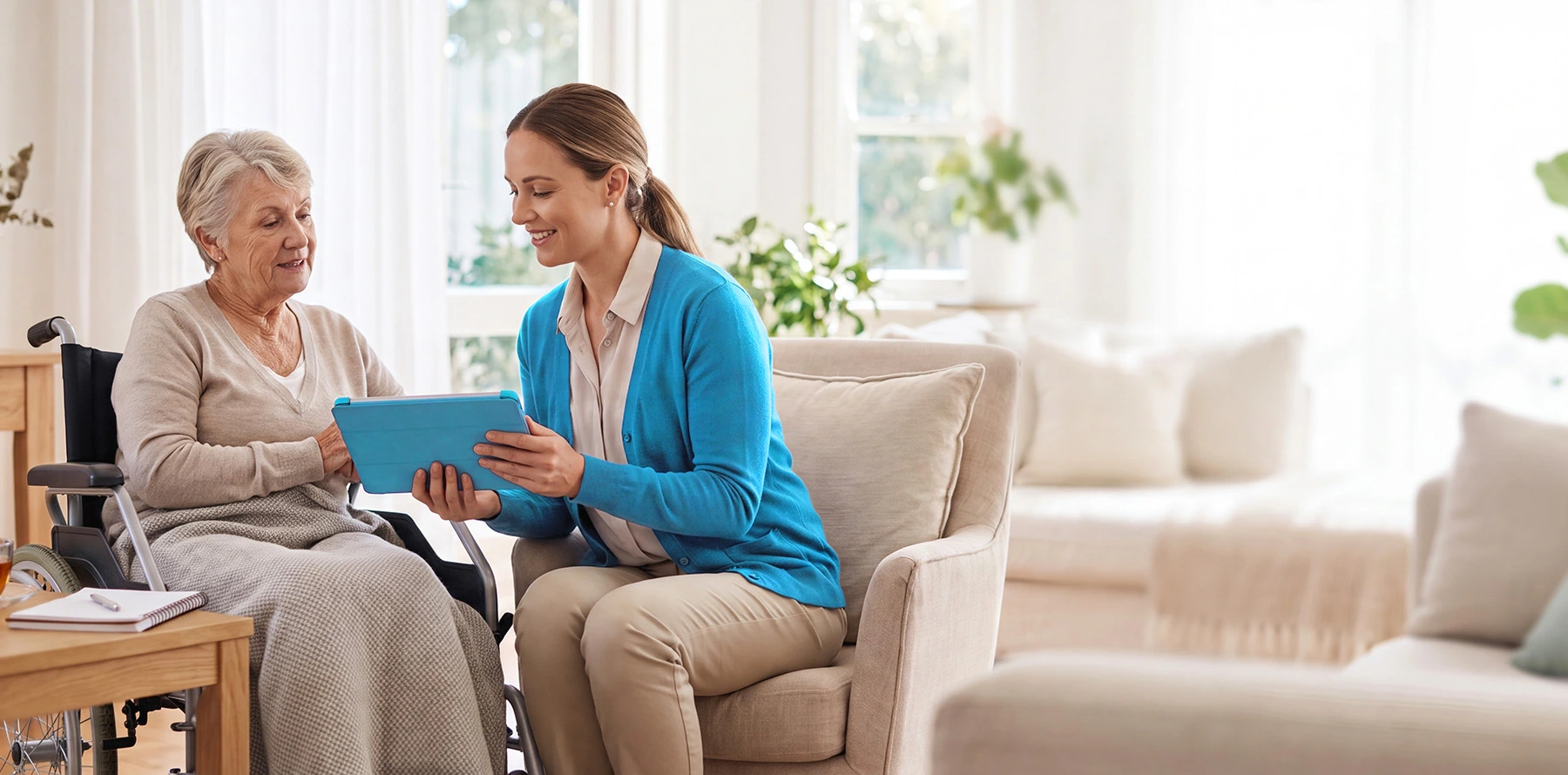 Certified nurse having a conversation with a customer at their place of residence