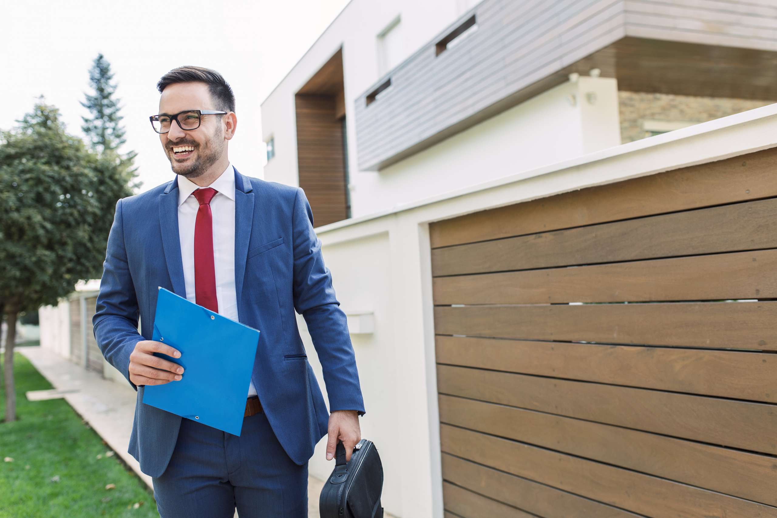 A Real Estate Agent on work