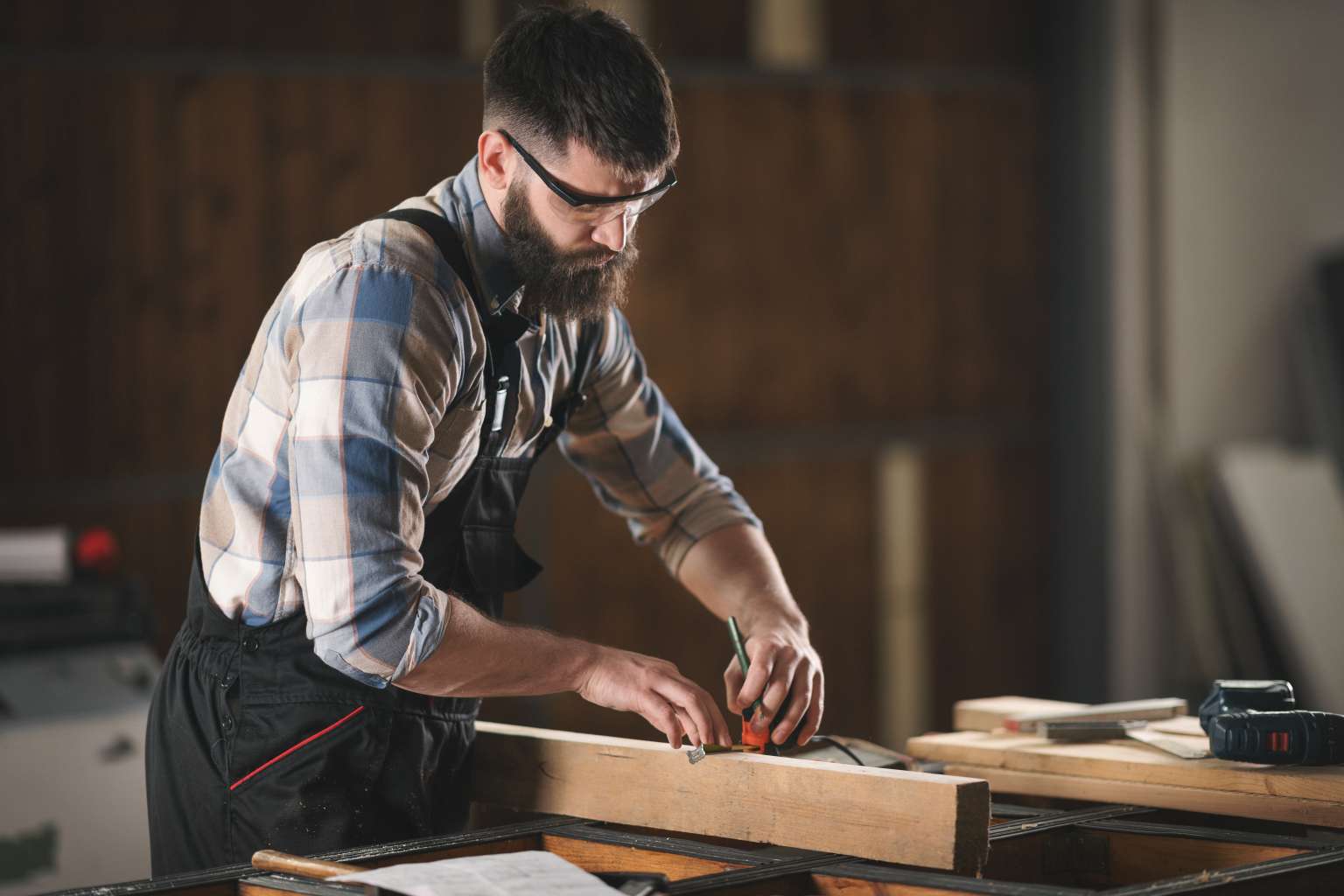 How to Get a Joinery Apprenticeship BizInsure