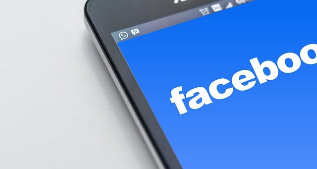 Facebook Investors De-Friend NASDAQ