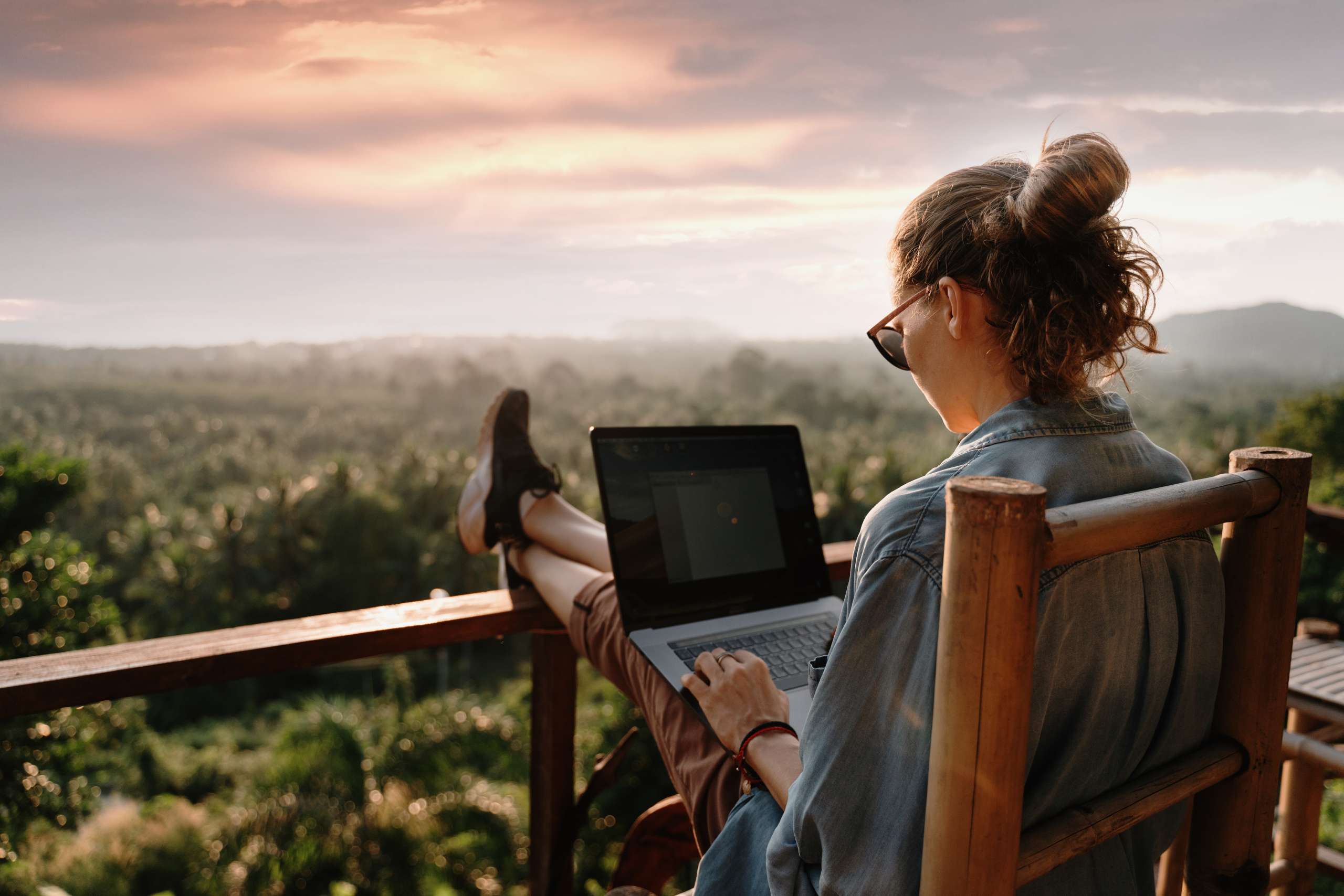 What You Need to Know Before Starting a Freelance Writing Career